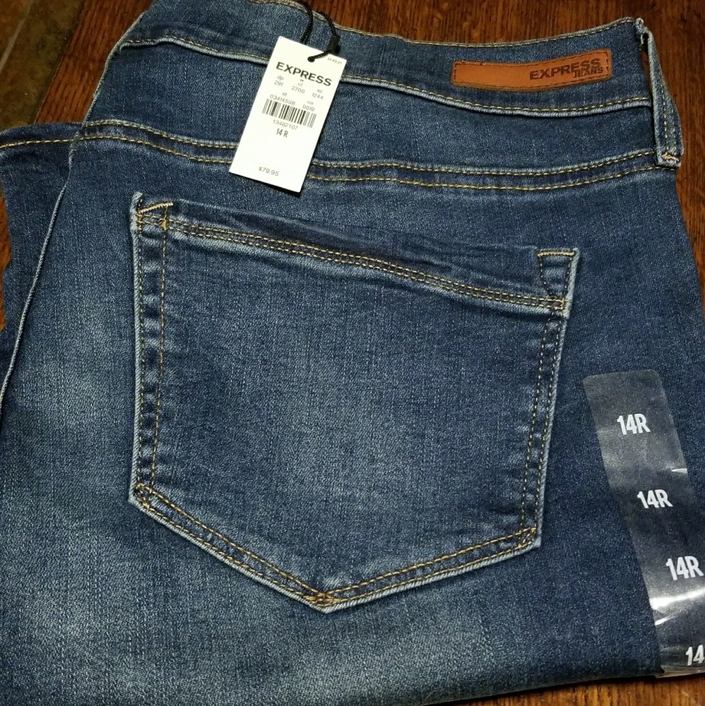 Express ultra stretch barely boot mid rise jeans